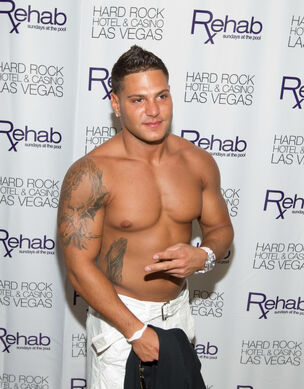 Ronnie Ortiz-Magro Shirtless The