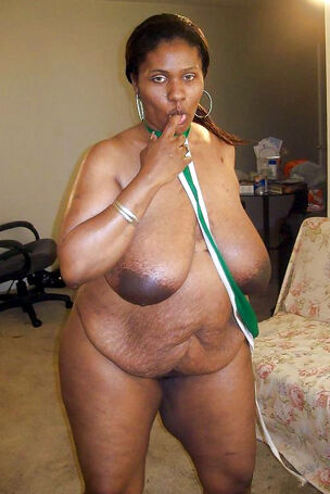 Fatty Housewife Abandons Her Bare